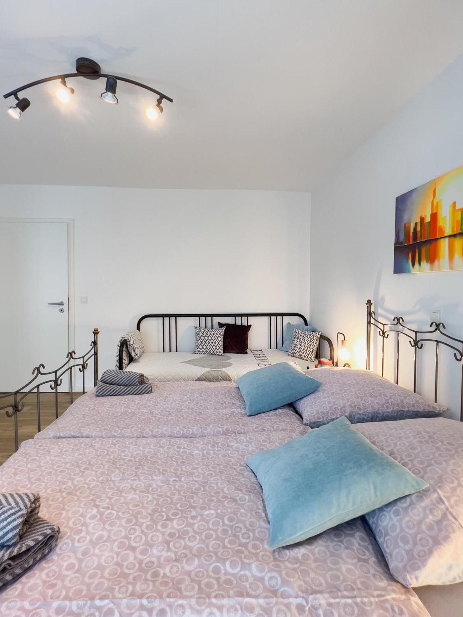 Schoene Helle & Gemuetliche Wohnung In Altstadtnaehe 埃尔福特 客房 照片